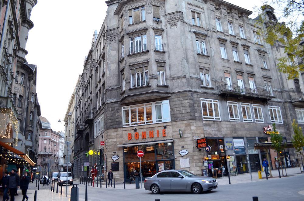 Central Apartment In Budapest Eksteriør billede